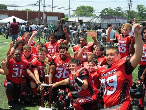 12th Selects has possible teams in the Varsity - 10U Divisions. . Travel football teams near me 14u